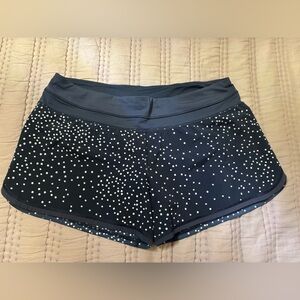 Lululemon Athletica Navy and White Athletic Polka Dot Shorts Size 12